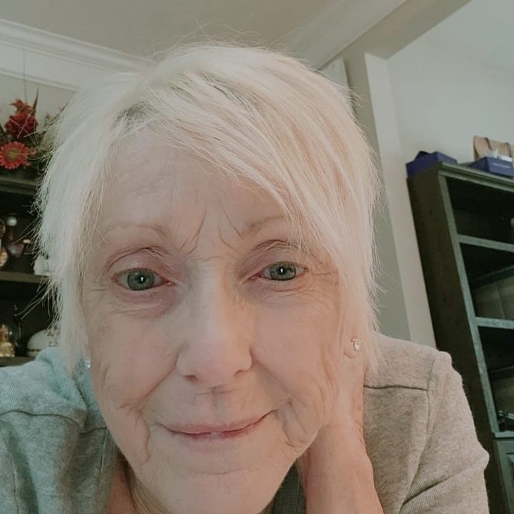 Meet your Posher, Deborah